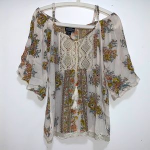 Boho style top! EUC! Worn only 2x.